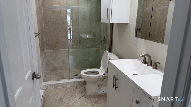 Building Photo - 8 Rose Ln