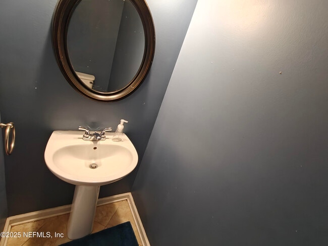 Building Photo - 3284 Chestnut Ridge Way