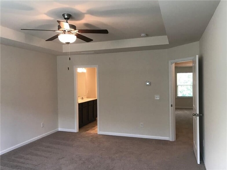 Building Photo - 3844 Equity Ln