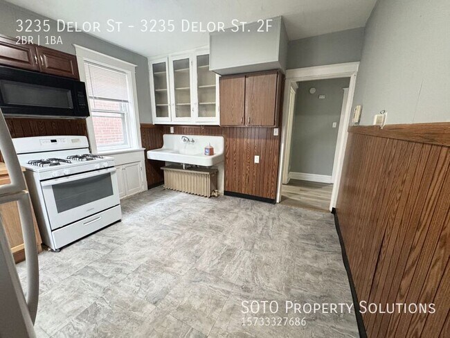 Building Photo - 3235 Delor St