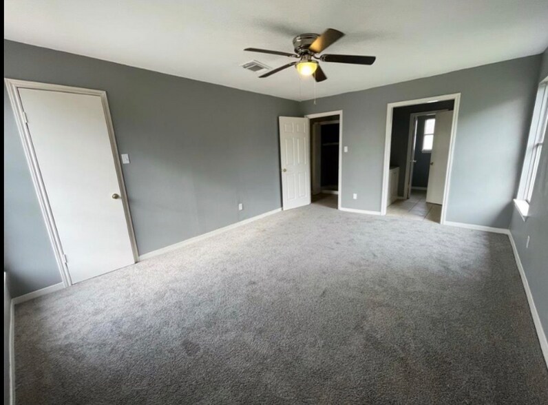 Building Photo - 11334 Sunfish Ln