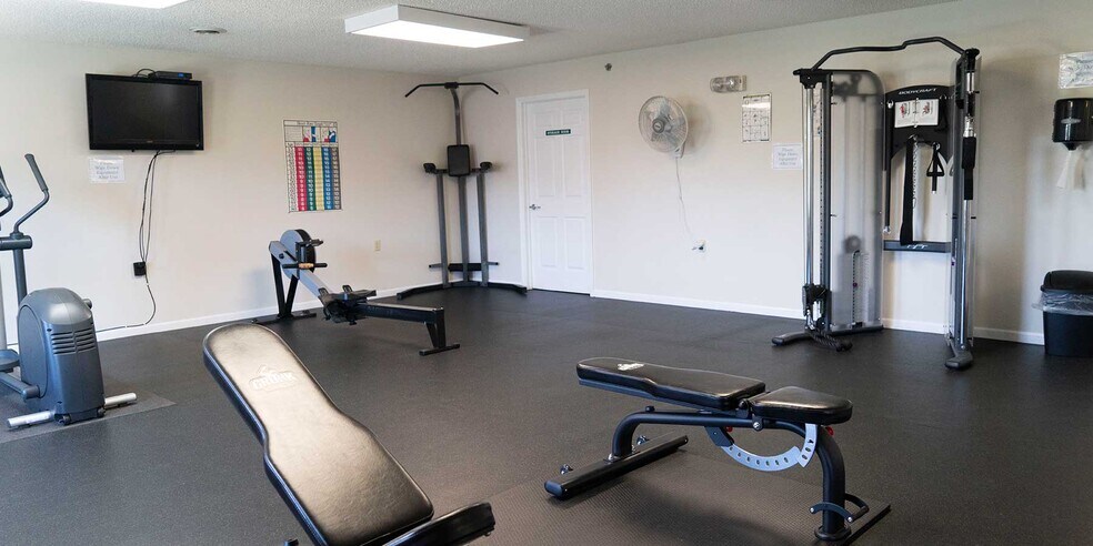 Training facility - 15 S Shafer St