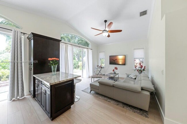Building Photo - 15126 SW 49th St