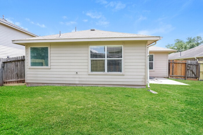 Building Photo - 1015 Bahia Vista Dr