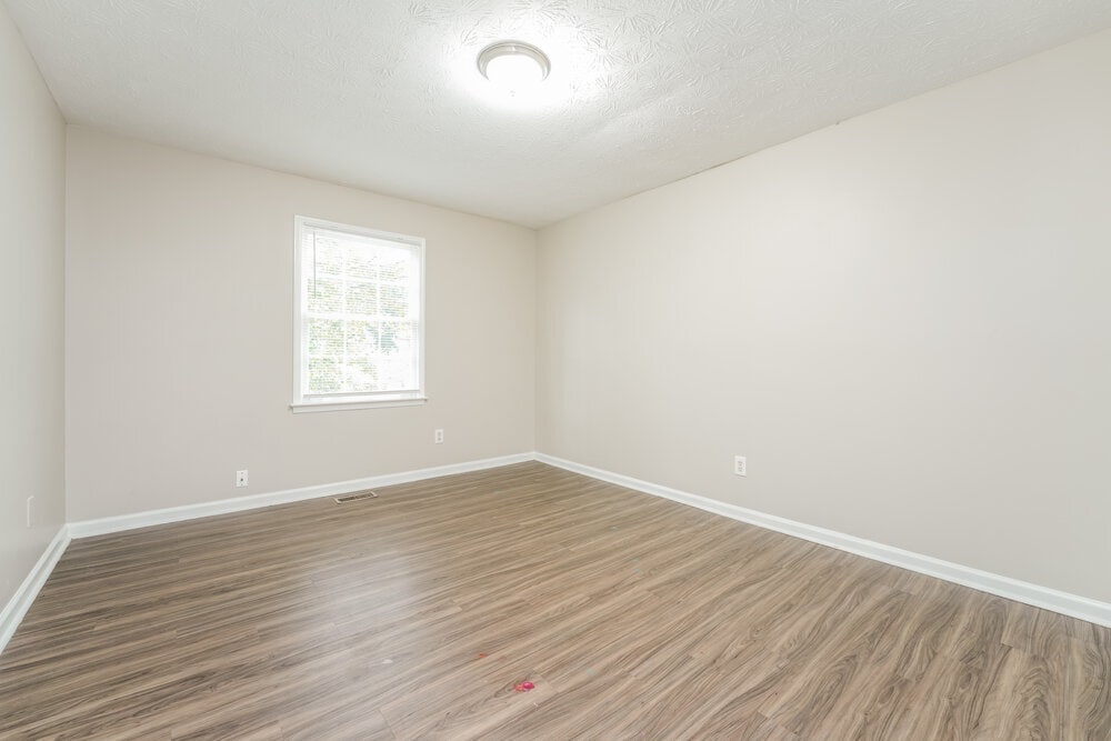 Building Photo - 2511 Nugget Dr SW
