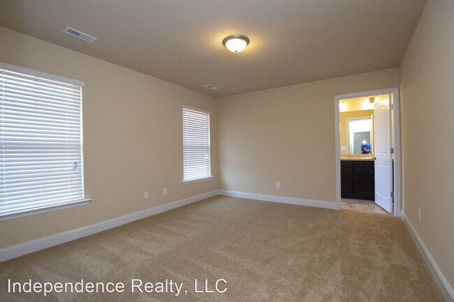 Building Photo - 3 br, 2 bath House - 335 Mertle Drive