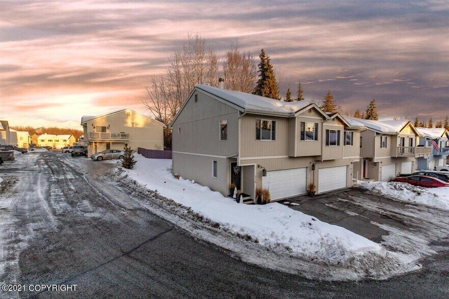 Building Photo - 6430 Fairweather Dr