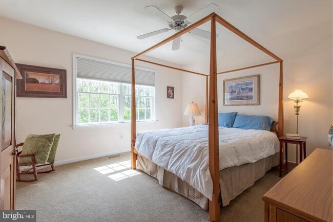 Building Photo - 4900 Hunt Field Dr