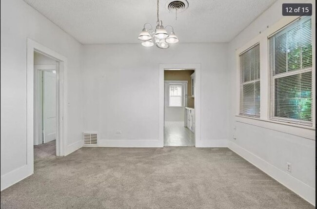 Building Photo - Cute & Clean 2-Bedroom Home for Rent Charming Updates & Great Amenities!