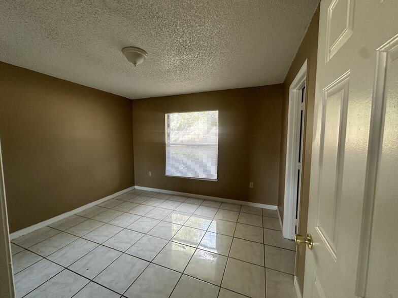 Building Photo - 369 Cocoa Ct