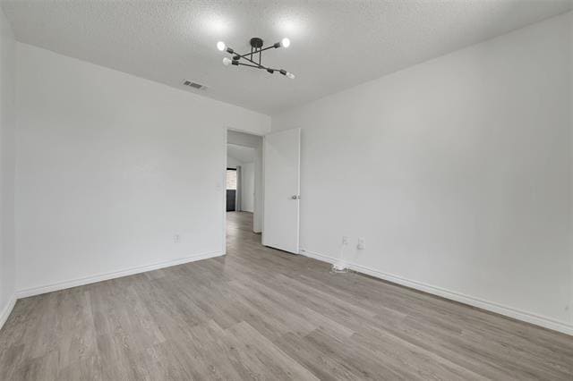 Building Photo - 2718 Laurel Oaks Dr