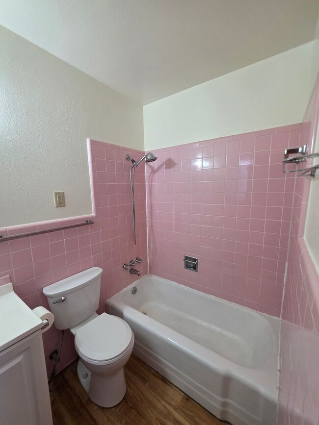 Building Photo - Charming 3/2 in Copperas Cove