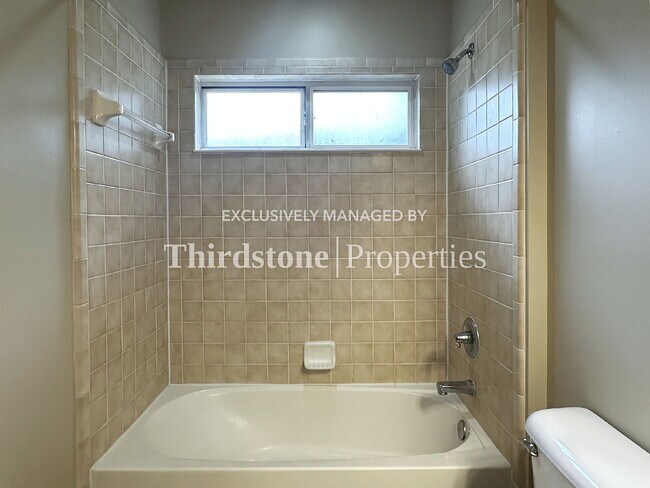 Building Photo - 86031 Sand Hickory Trail