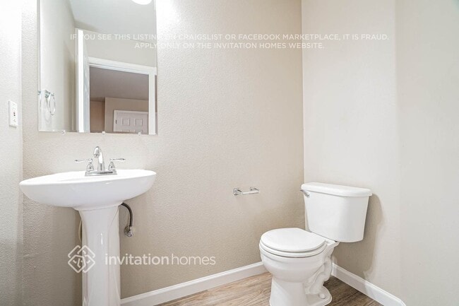 Building Photo - 14902 94th Ave Ct E