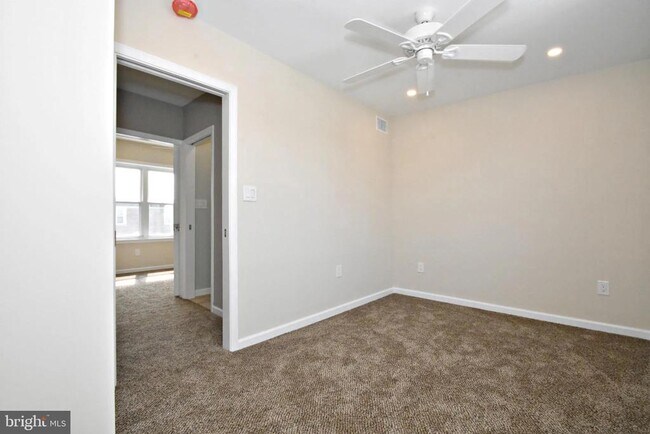 Building Photo - 3554 Miller St