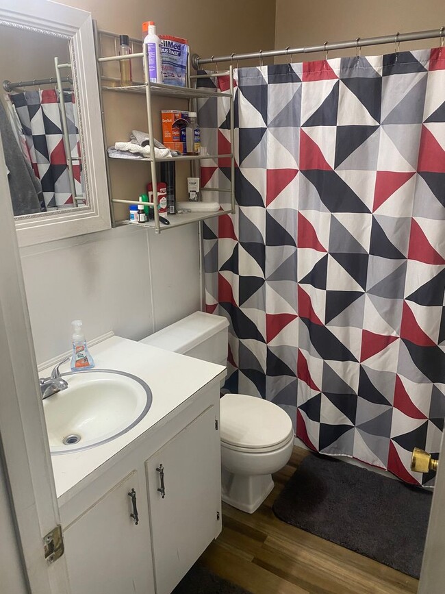 Building Photo - 2709 Persimmon Dr