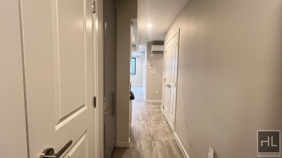 Building Photo - BERGEN STREET