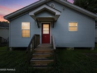 Building Photo - 124 Sternberg Dr