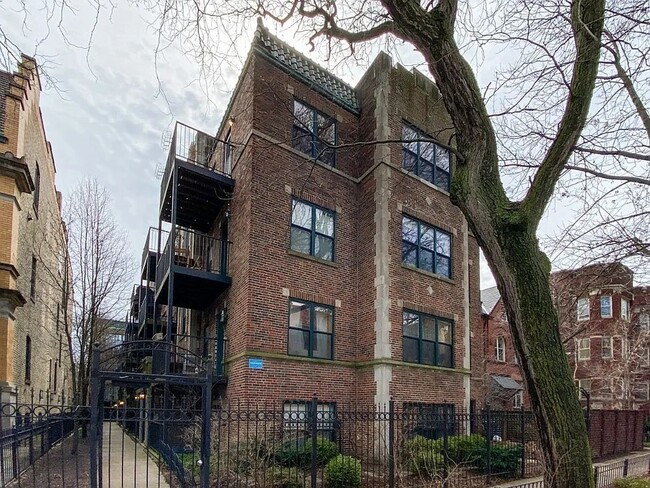 Primary Photo - 625 W Arlington Pl