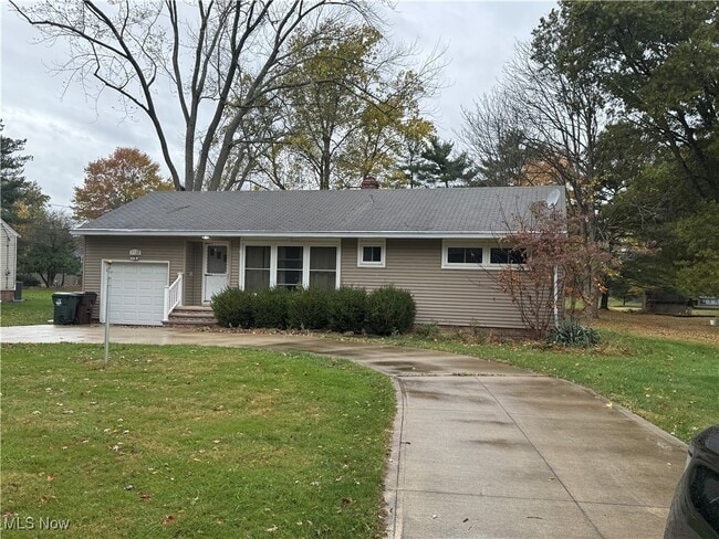 Primary Photo - 2730 Columbia Rd