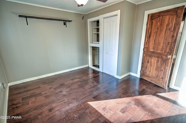 Building Photo - 424 Sunset Forest Dr