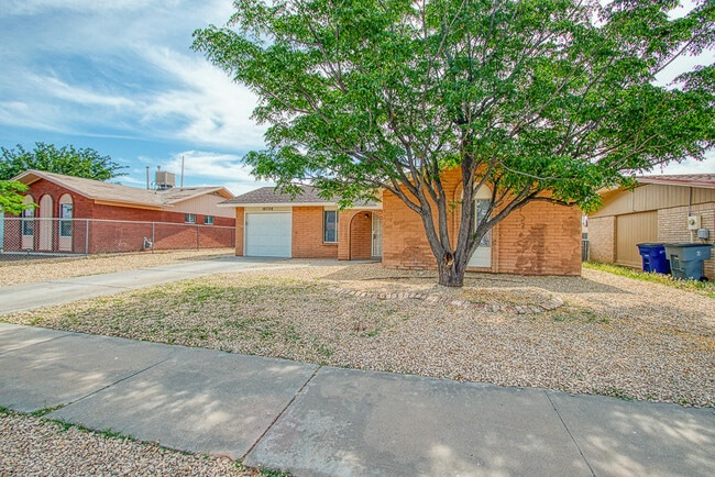 Building Photo - 10720 Mc Allen Pl