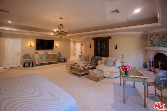 Building Photo - 3501 Caribeth Dr