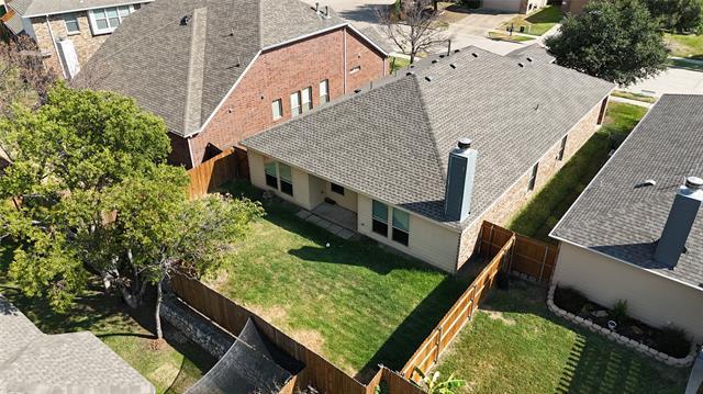 Building Photo - 1121 Lake Hollow Dr