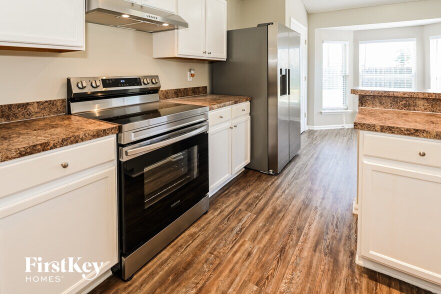 Building Photo - 6983 Lafayette Park Dr