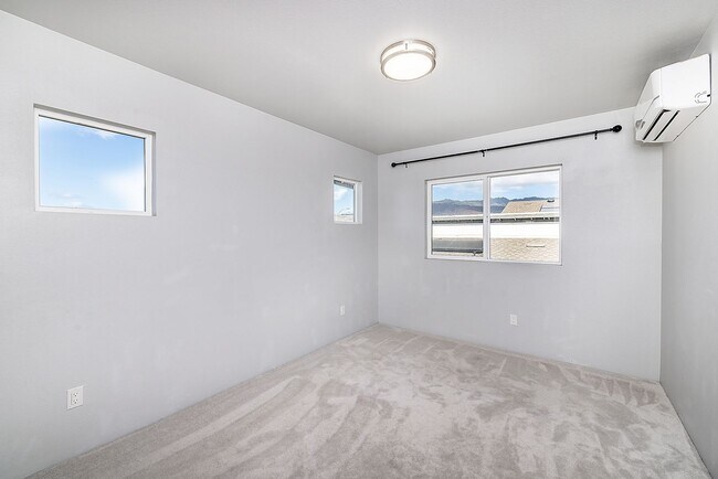 Building Photo - 91-1240 Likolehua Loop