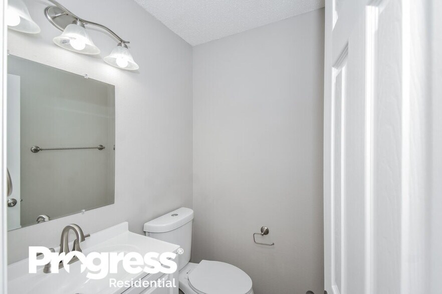 Building Photo - 12432 Bearsdale Dr
