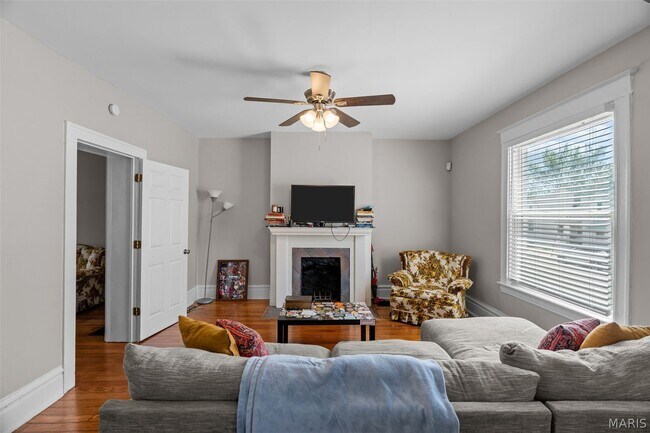 Building Photo - 4147 Beethoven Ave