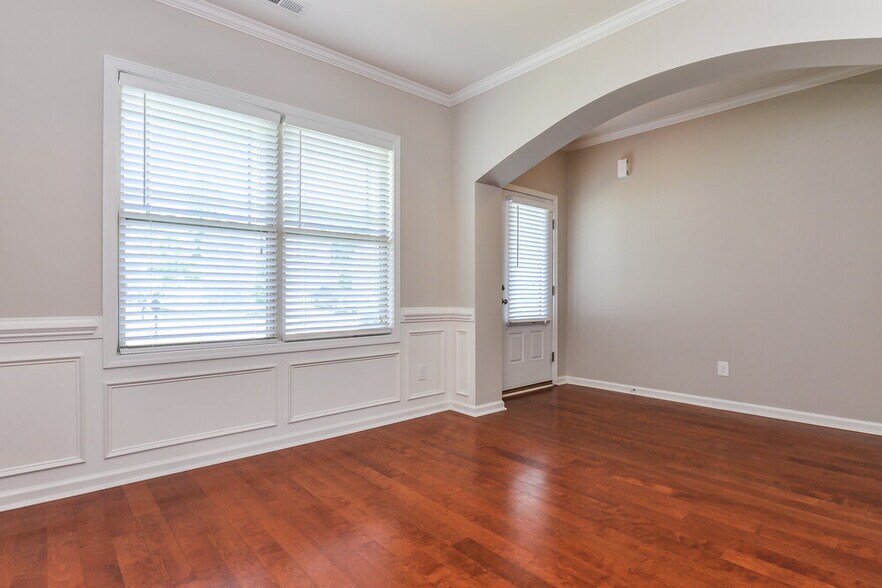 Building Photo - 4134 White Kestrel Dr
