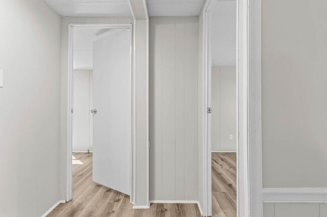 Building Photo - 100 Caviness Dr