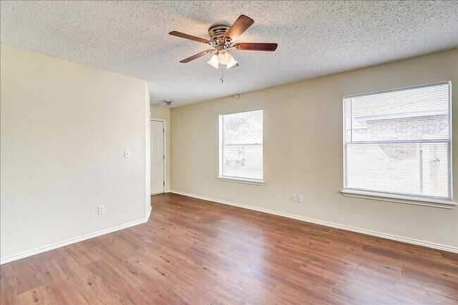 Building Photo - 7833 Wolverine Dr