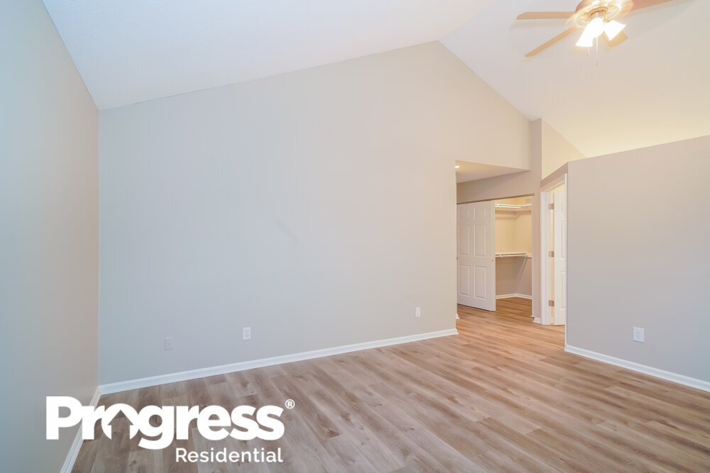 Building Photo - 8633 Buffalo Ridge Dr