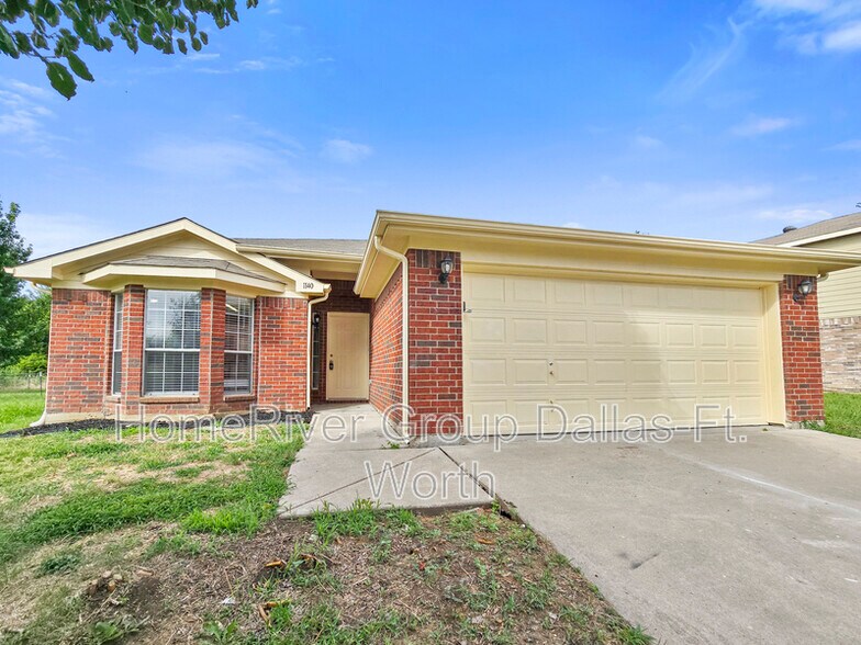 Primary Photo - 1140 Sandalwood Dr