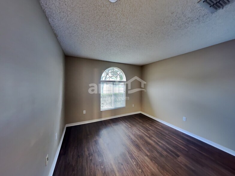 Building Photo - 15333 Harrowgate Way