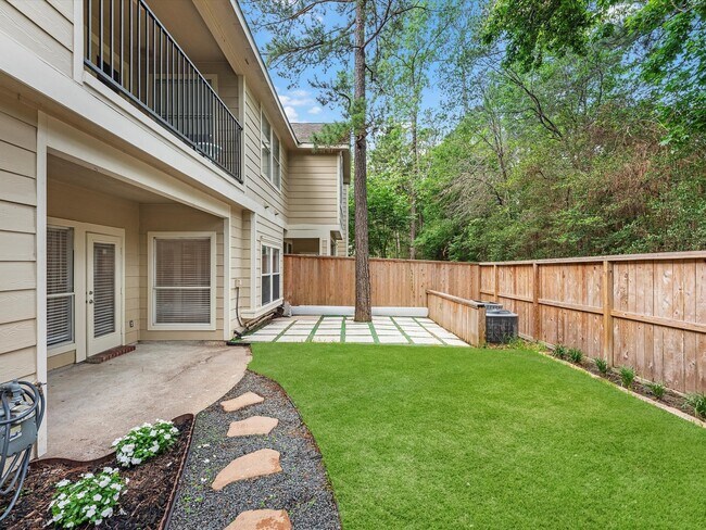 Building Photo - 142 N Magnolia Pond Pl