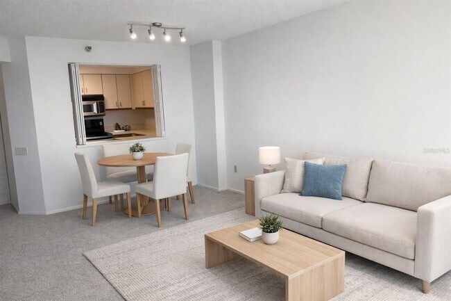 Building Photo - 2333 Feather Sound Dr