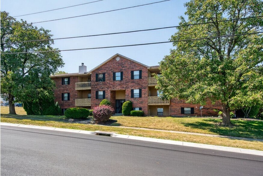 Building Photo - 3175 Roesch Blvd