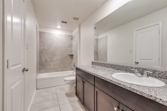 Building Photo - 345 Pueblo Bonito Trl