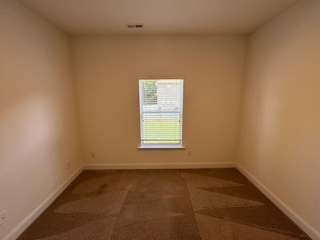 Building Photo - 6622 Latherton Ln