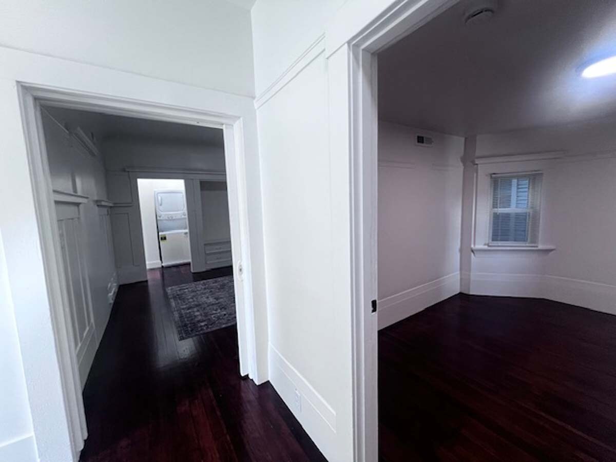 Building Photo - 1301 Adeline St