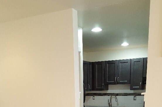 Building Photo - 176 Hackensack St