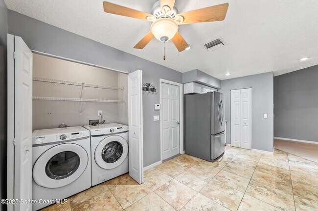 Building Photo - 1303 Cypress Bend Cir