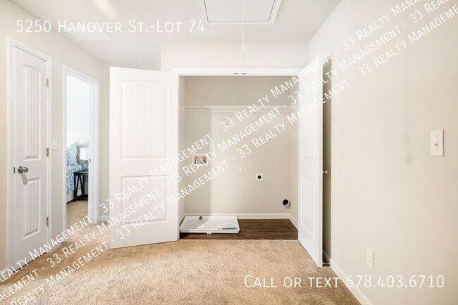 Building Photo - 5250 Hanover St