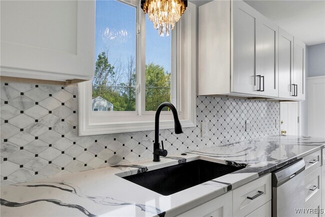 Building Photo - 28 Campus Dr W