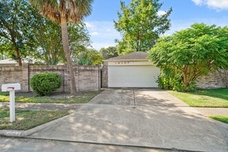 Building Photo - 16107 Grassy Creek Dr