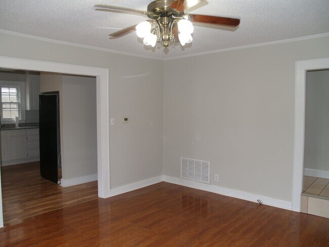 Building Photo - 415 Millsaps Rd
